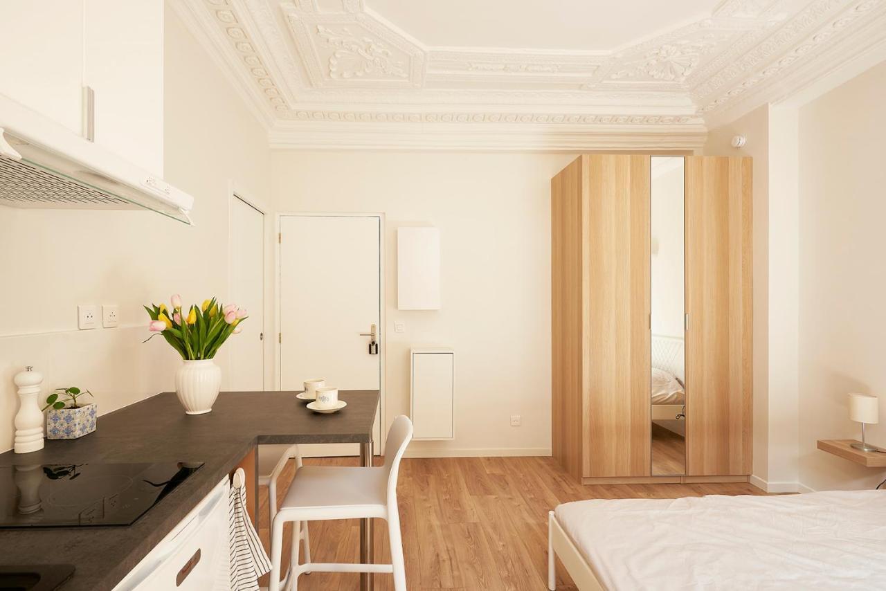La Marquisiere Appartement Versailles Buitenkant foto